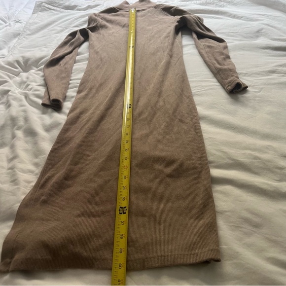 Rag & Bone Laila Long Sleeve Midi Sweater Dress Taupe Side Slit Zip Size Small - Picture 14 of 14